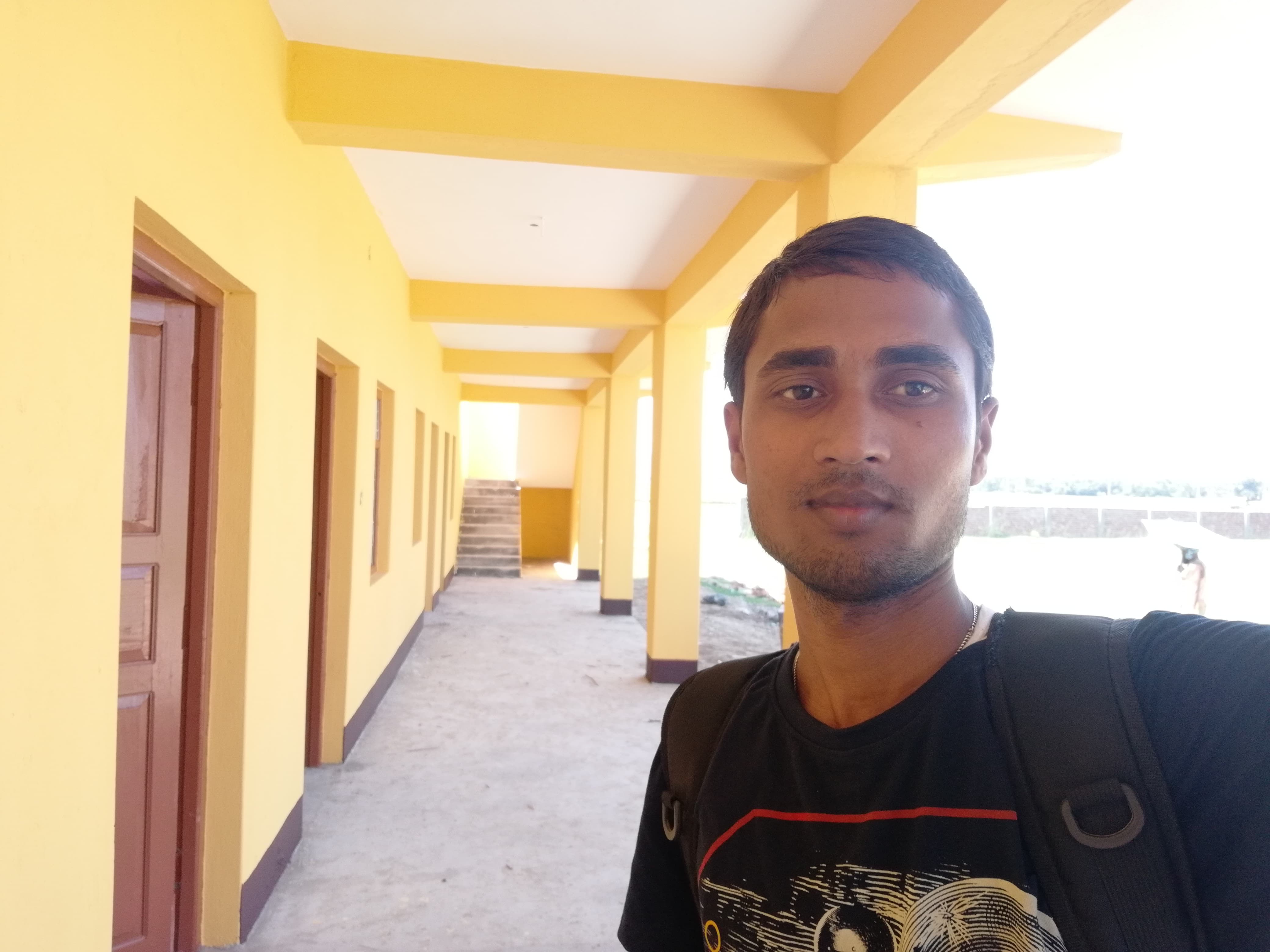 श्री जनता मा. वि. बसविट्टी